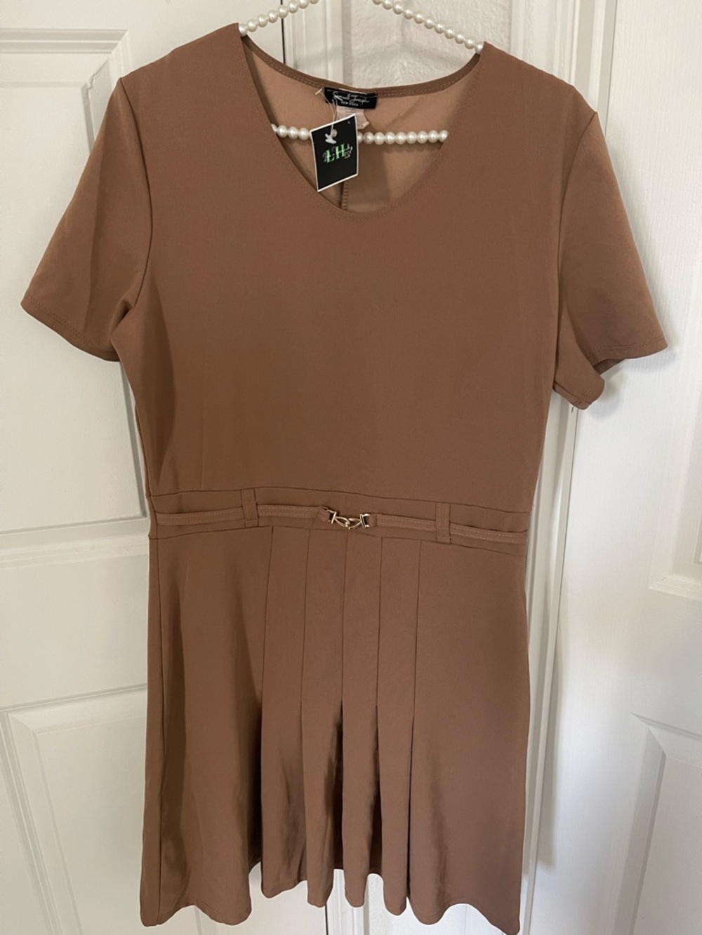 Samuel jeseph New York XL Brown Short Sleeve A-Line Dress with Front Pleats